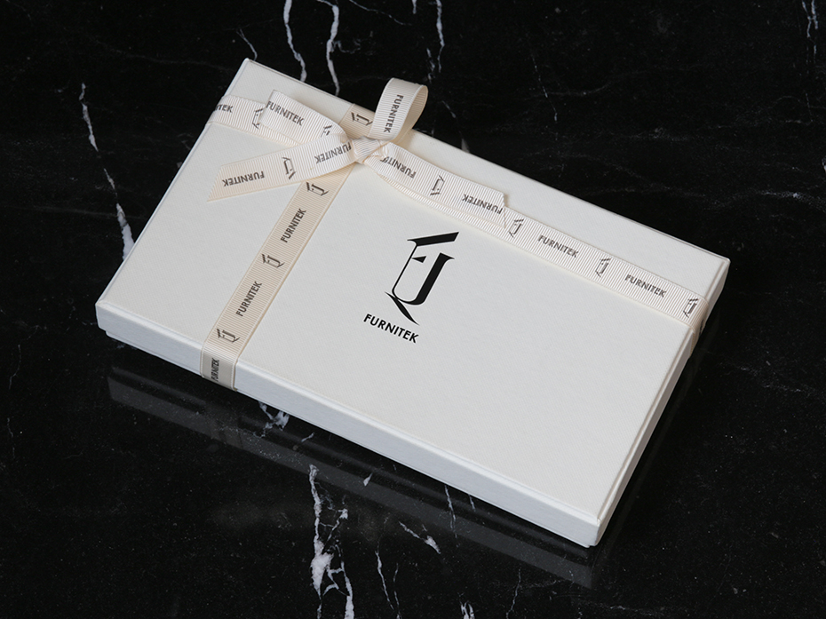 Картхолдер кожаный FURNITEK модель FG-04100811 Eв подарочной коробке