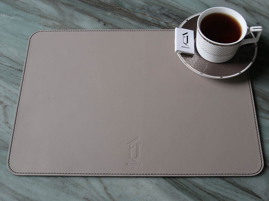 Сервировочная салфетка FURNITEK FG-03007 на стол из натуральной кожи и замши прямоугольная 450х330мм