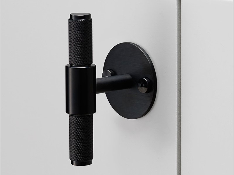 Т образная ручка Buster & Punch UK-TB-HP-BL чернёная латунь