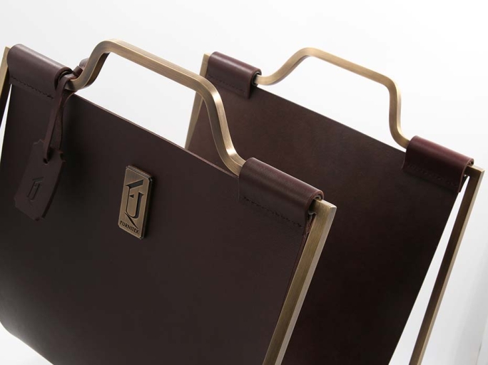 Дровница с кожаной вставкой FG-12042 античная латунь