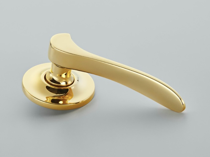 Дверная ручка на розетке Croft Codsall 1811COV57A полированная латунь